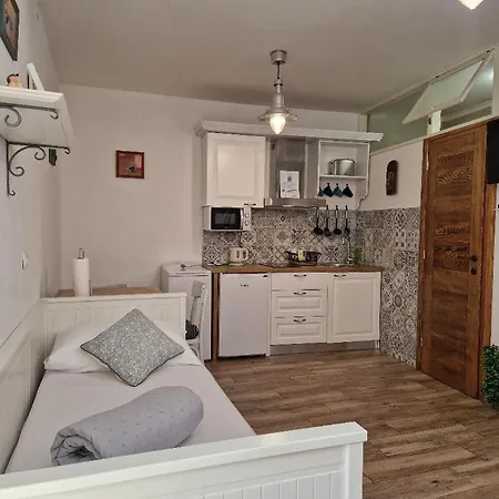 Old Split-two Sisters Appartement *